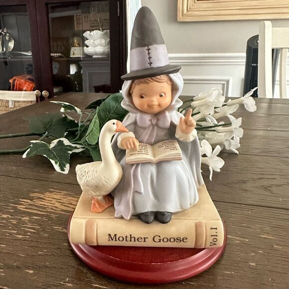 Memories of Yesterday Once Upon aFairy Tale Series Mother Goose Ltd Ed. Figurine - Picture 1 of 7